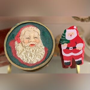 2 Vintage Santa Clause Pin Brooch 1998